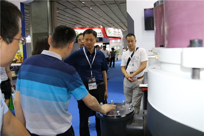 咸陽華星泵業參加第30屆陶瓷工業展圓滿成功3